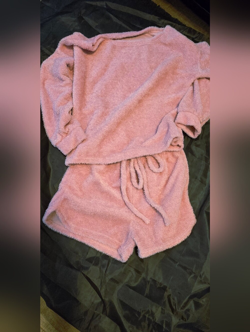 CBR Plush Long-Sleeve Top and Drawstring Shorts Set - Dusty Pink